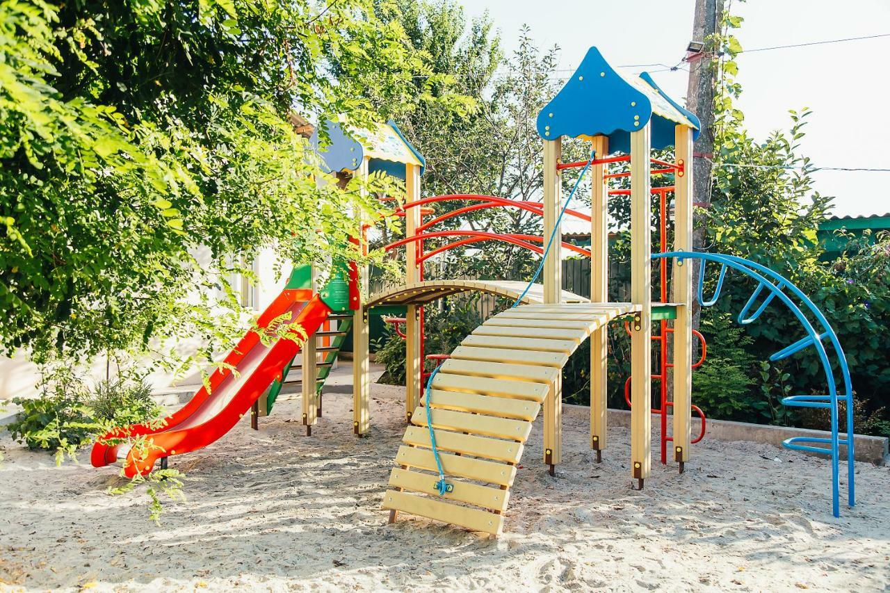 Hotel Baza Otdyha Primor'E Primorskoje Exterior foto